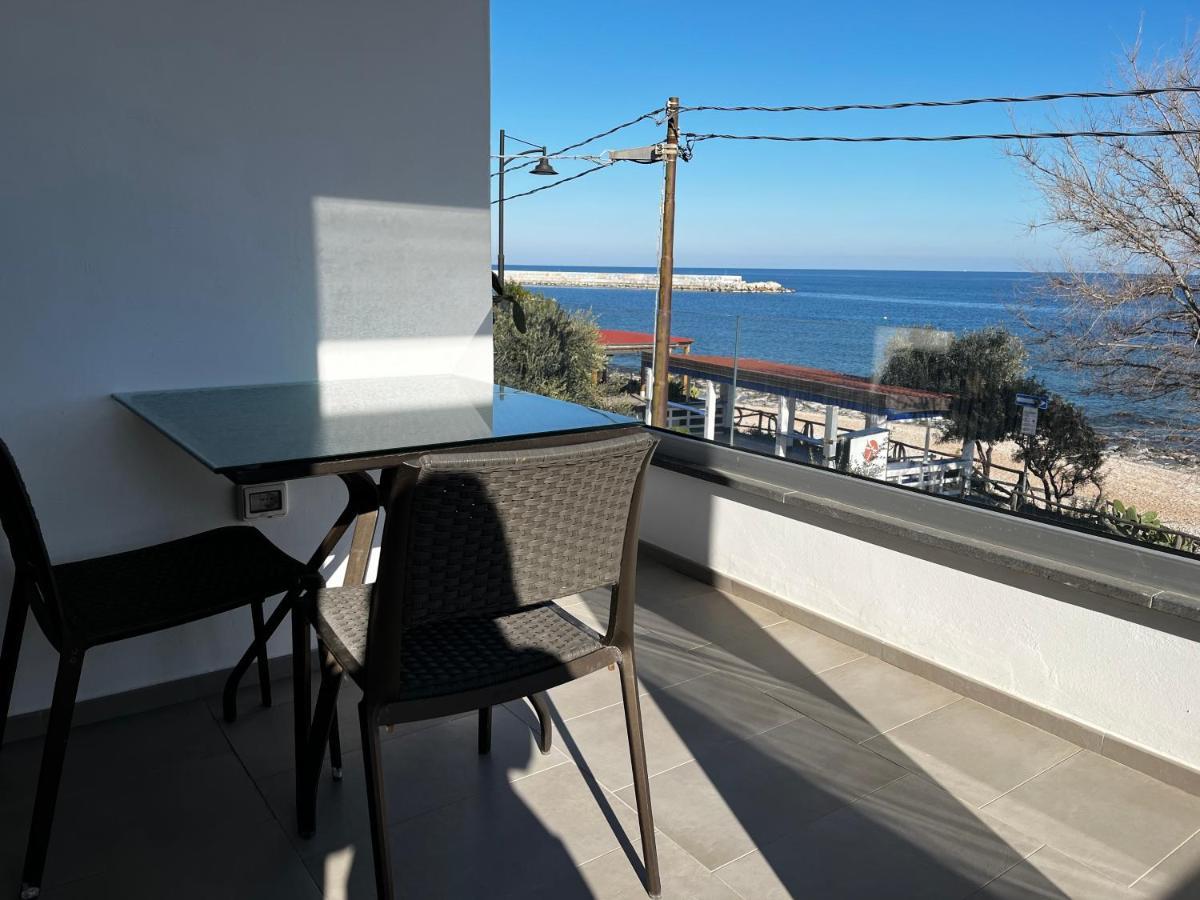 Ferienwohnung Fronte Mare Cala Gonone Exterior foto