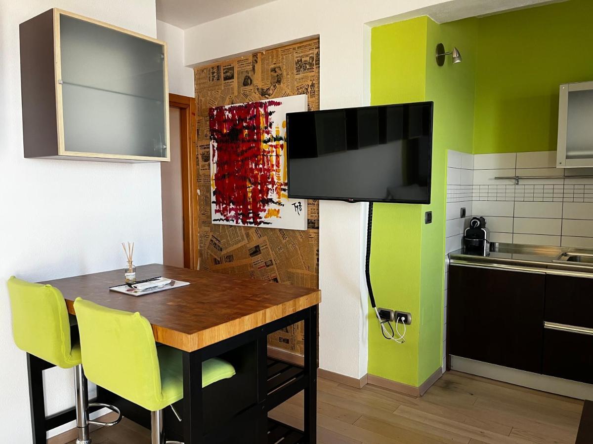 Ferienwohnung Fronte Mare Cala Gonone Exterior foto